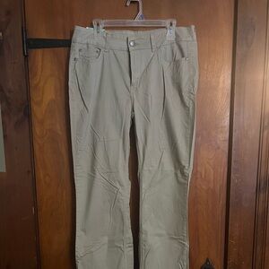 Lee Men's Khaki Chinos
